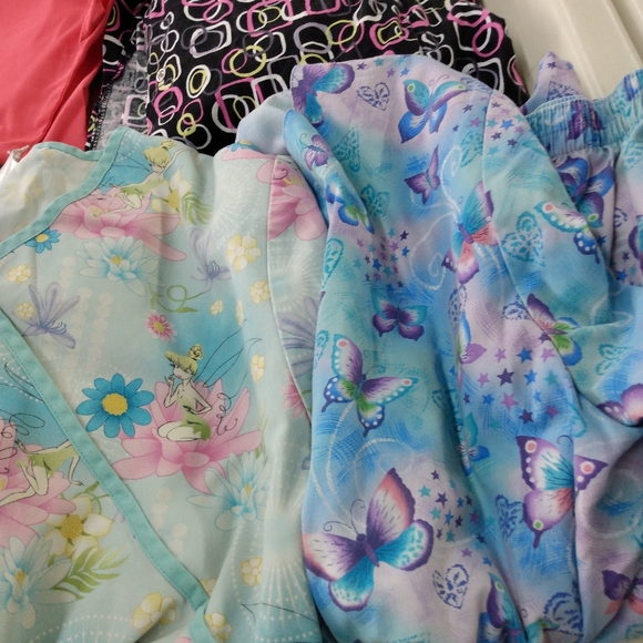 Scrubs $3 each piece all different brands - Picture 14 of 16
